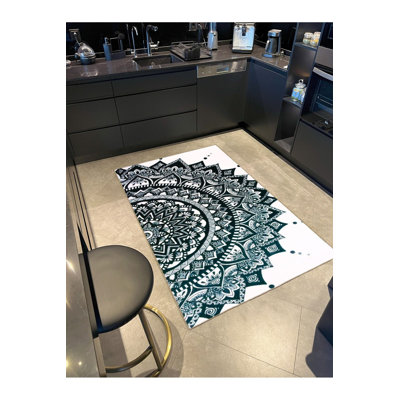 Machine Washable Geometric Pattern Woven Base Rug