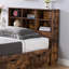 Tête de lit simple à six tablettes avec coins arrondis et tablettes réglables de couleur bois vieilli