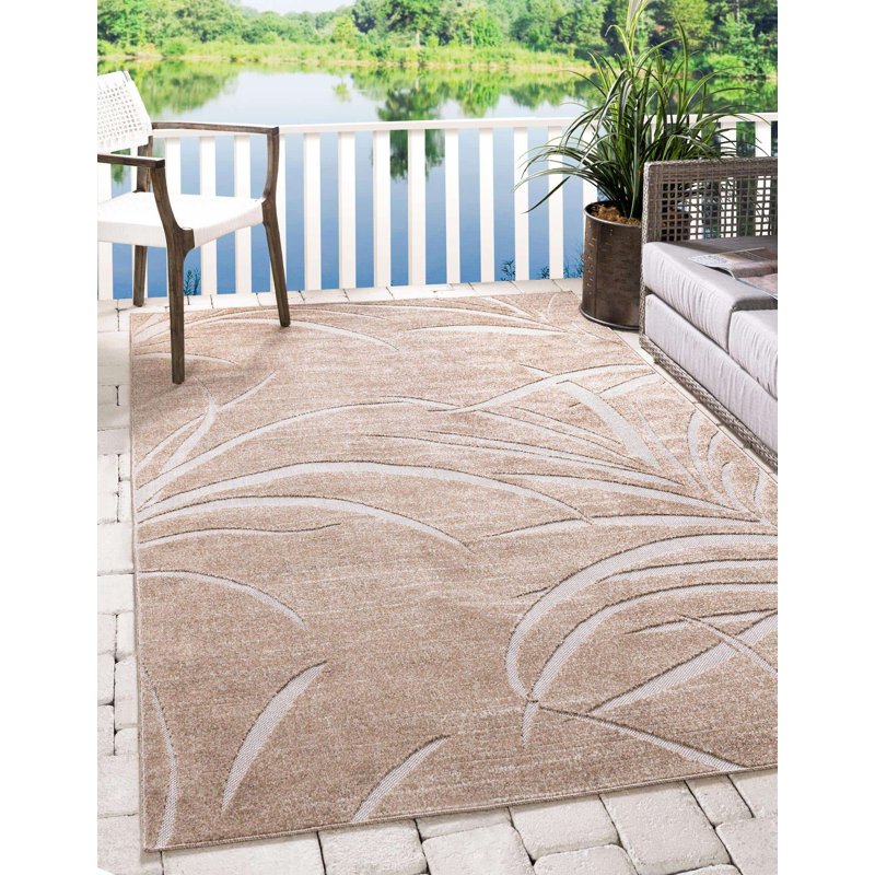 Tapis intérieur / extérieur floral Spathariko, Rectangle 4 pi 1 po x 6 pi 1 po