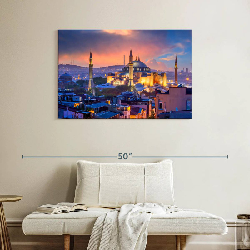 Ravi Hagia Sophia au loin, H 26 po x l 39 po