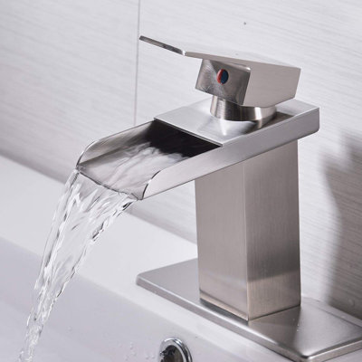 Single-Hole Single-handle Bathroom Faucet with Drain Assembly