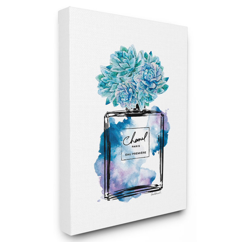 « parfum bouteille with blue florals », impression, Toile tendue, H 20 po x l 16 po x P 1,5 po