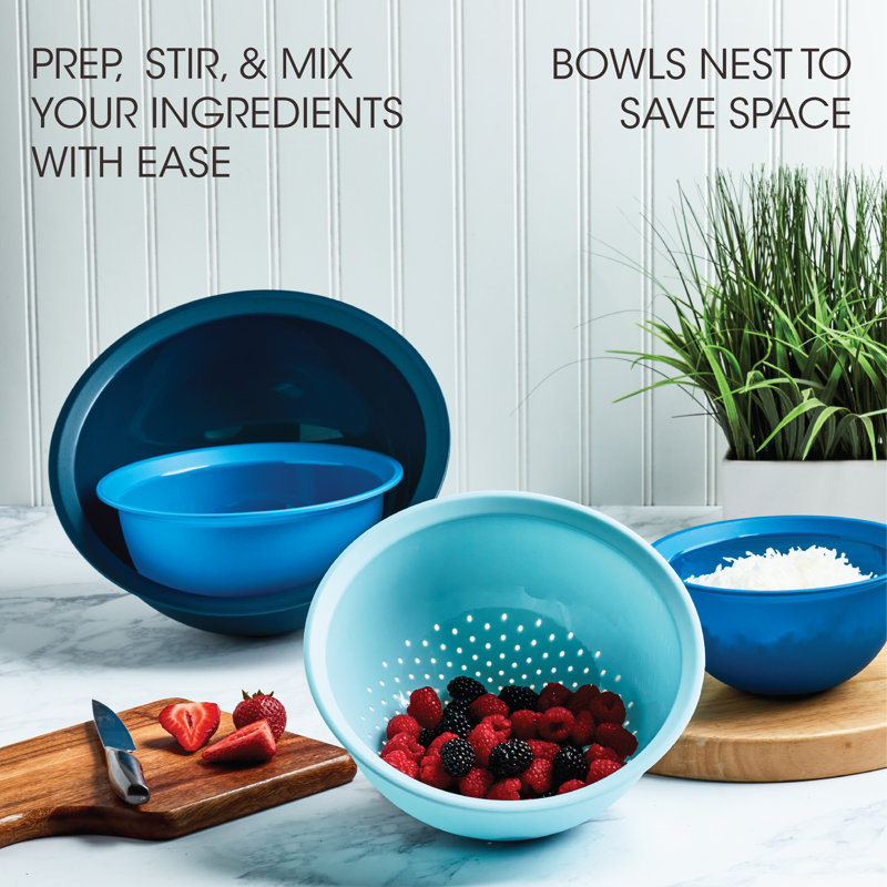 Blue Plastic 4-Piece Mixing Bowls and Colander Set
