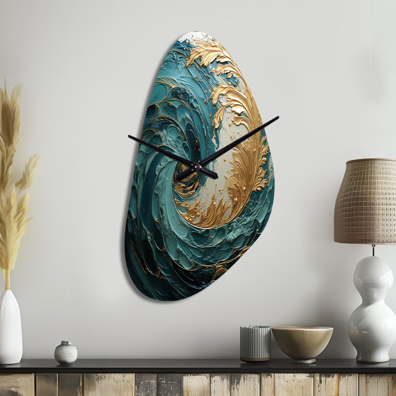 Or bleu sarcelle spirale océan V - spirales abstraites forme unique horloge murale en métal, impression d'horloge murale asymétrique or