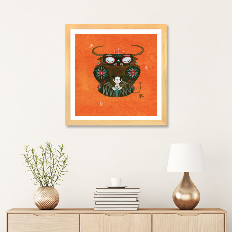 Minotaure par Martin Hsu - reproduction d'art, H 24 po x l 24 po x p 1 po, Papier encadré de bois naturel, Blanc