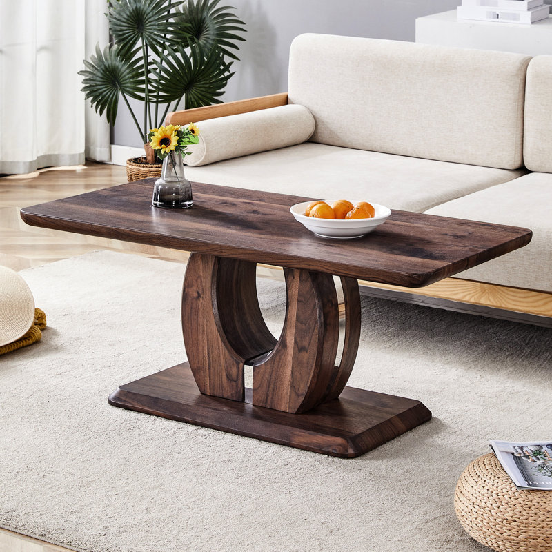 Table d'appoint de couleur noyer avec bords arrondis, surface lisse pour un entretien facile - couleur modérée, pièce, assemblage rapide
