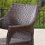 Chaise d'extérieur en résine avec finition tissée durable et design polyvalent