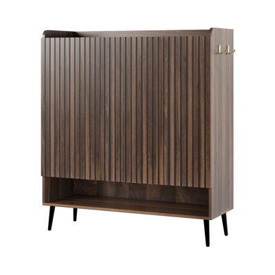 Armoire à chaussures moderne pour entrée - 3 portes rainurées, 6 tablettes réglables à 6 niveaux, grand organisateur de rangement autoportant pour plus de 30 paires - Parfait pour le couloir, le salon, la chambre à coucher