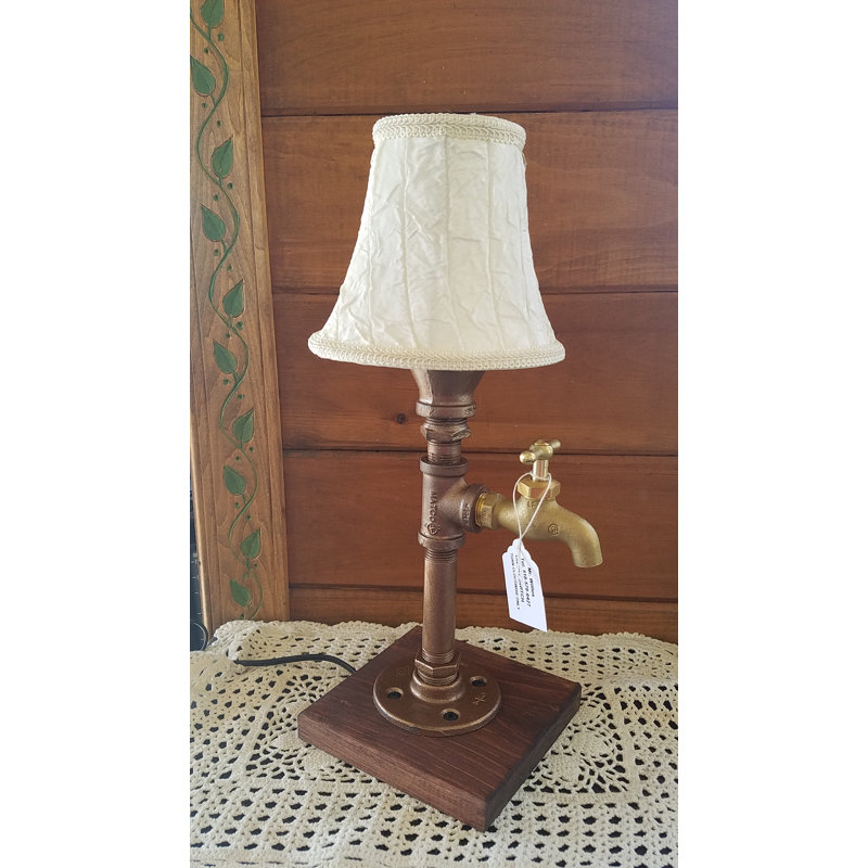 Lampe de table arquée 18 po Platte