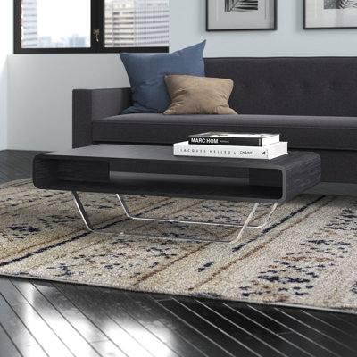 Table basse avec rangement de style traîneau