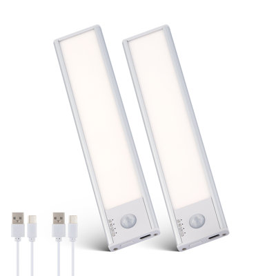 Barre lumineuse à capteur de mouvement à DEL sous-armoire avec pinces de fixation magnétiques Easton Home Magnetix de 8 po et à intensité variable, réglable en 3 parties en aluminium brossé (paquet de 2) pour la cuisine et le placard