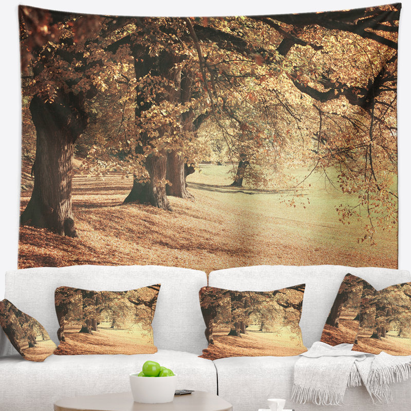 Tapisserie de forêt d'automne, H 78 po x l 92 po