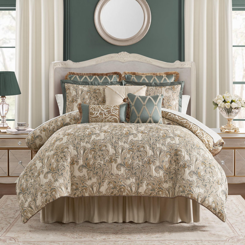 Anora Polyester Jacquard Comforter Set, King Comforter + 2 King Shams
