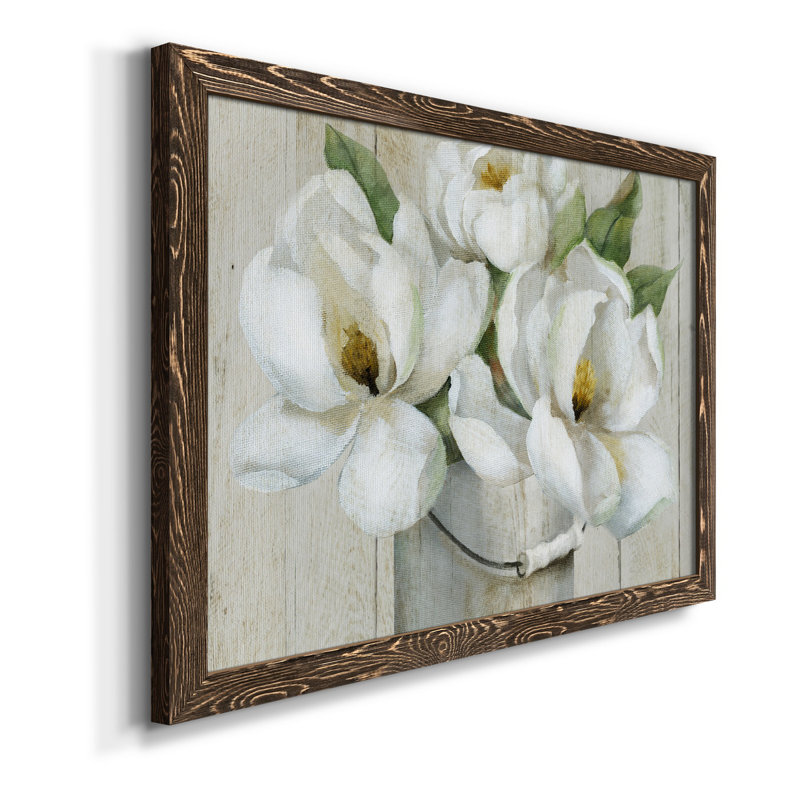 Shiplap Magnolias - Reproduction d'art sur toile encadrée, H 37,5 po x l 27,5 po x P 1,5 po, Toile avec cadre en noyer