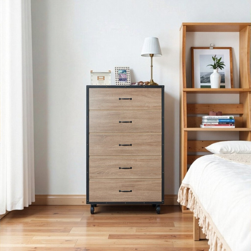 Commode de rangement moderne à 5 tiroirs - Structure en bois avec pieds en métal et tiroirs coulissants, Brun