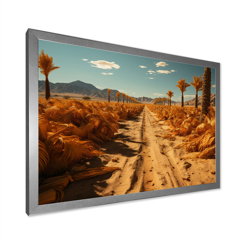 «Yellow Palm Trees Field II», reproduction sur toile, H 16 po x l 32 po x P 1 po, Cadre photo argenté