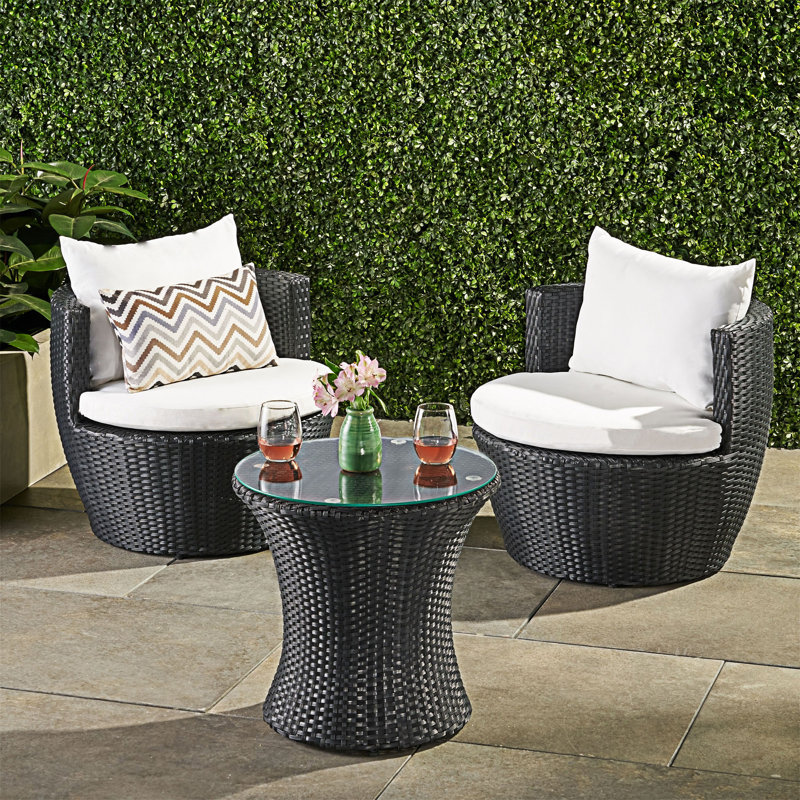 Outdoor Seating Group