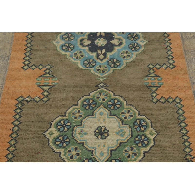 Vintage 20Th Century Turkish Runner With Bold Medallions - Rug & Kilim