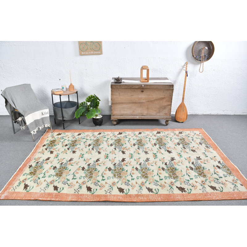 Grand tapis Oushak fait à la main avec motif floral unique pour un élégant décor de salon en beige / orange