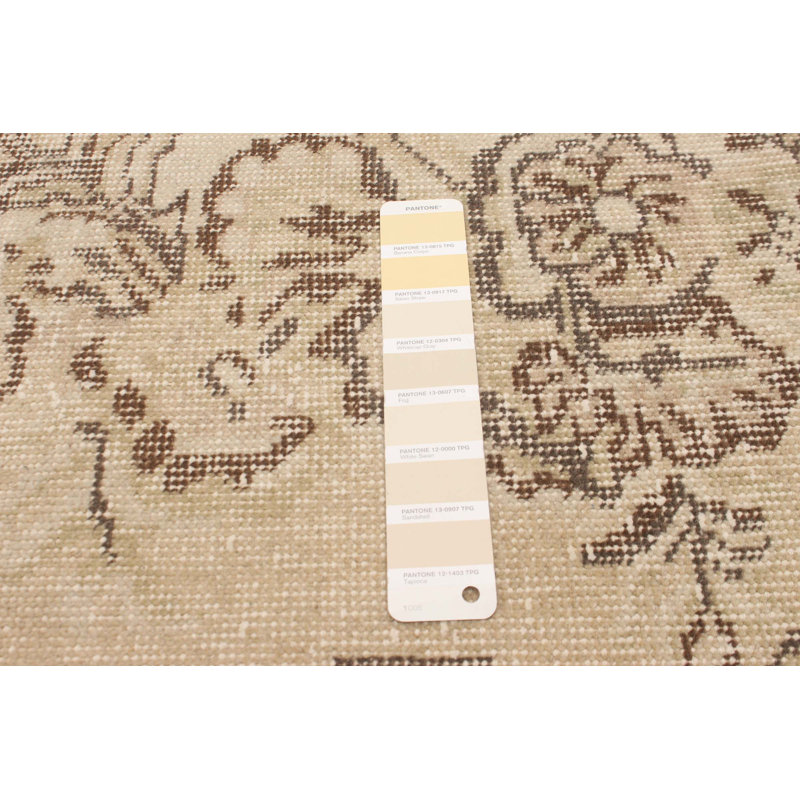Tapis kaki clair Natanya 6 pi 2 po x 10 pi 1 po