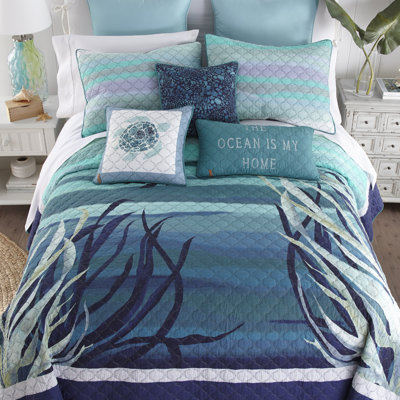 Donna Sharp Summer Surf Cotton King Quilt