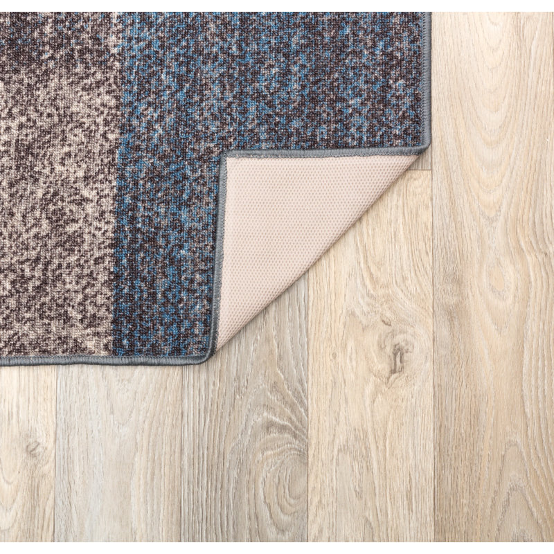 Tapis bleu touffeté à motif géométrique Allyne, Tapis de couloir 1 pi 10 po x 7 pi