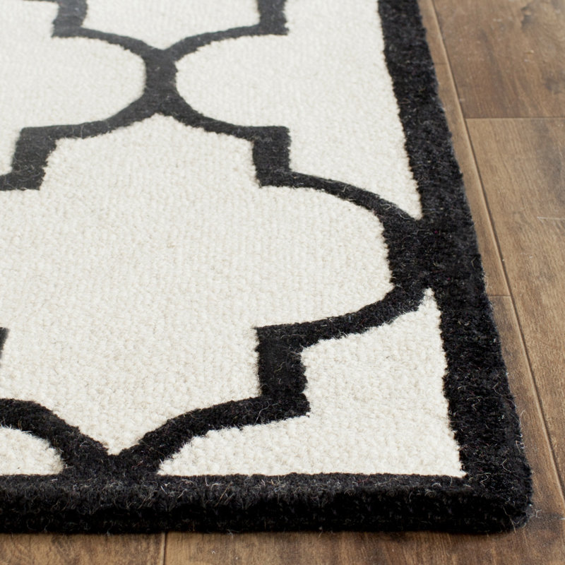 Cannen Hand Tufted Wool Geometric Rug, Rectangle 2' x 3'