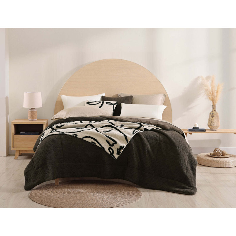Faces Throw Pillow, Black/Sahara Tan