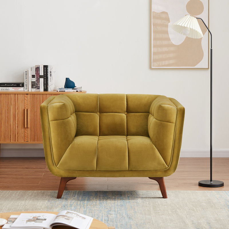 Fauteuil capitonné large de 45 po Cointon, Velours doré