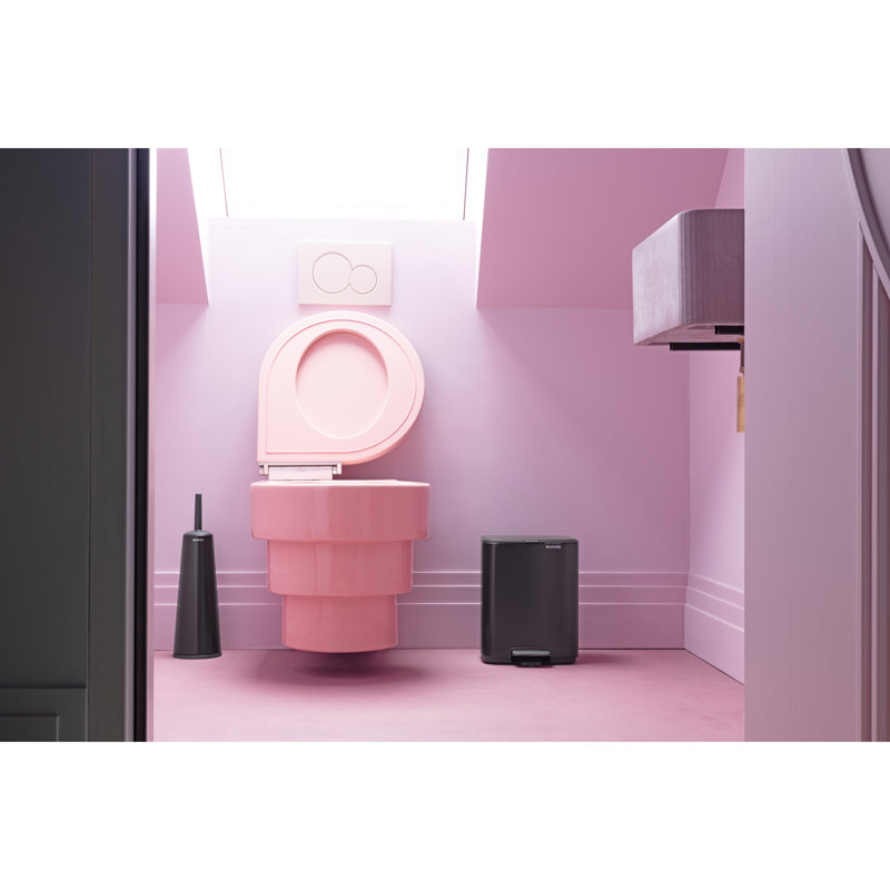 Poubelle à pédale de 1,8 gallon (7 litres) Brabantia Bo, Noir mat