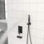 Système de douche avec robinet noir mat et cascade, douchette carrée murale de 12 pouces pour une expérience de bain délicieuse, douchette à bec-124566320