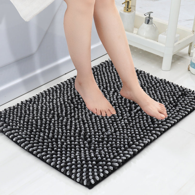 This Moss Shower Mat Lets You Dry Your Feet On Natural Living Moss