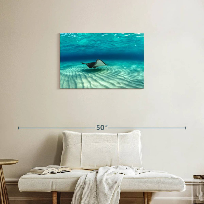 Crowle Stingray Fish, 20" H x 30" W