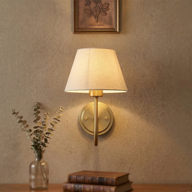Lampe de table à bras articulé à intensité variable 1 lumière Quantarius