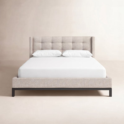 Estrela Wingback Bed