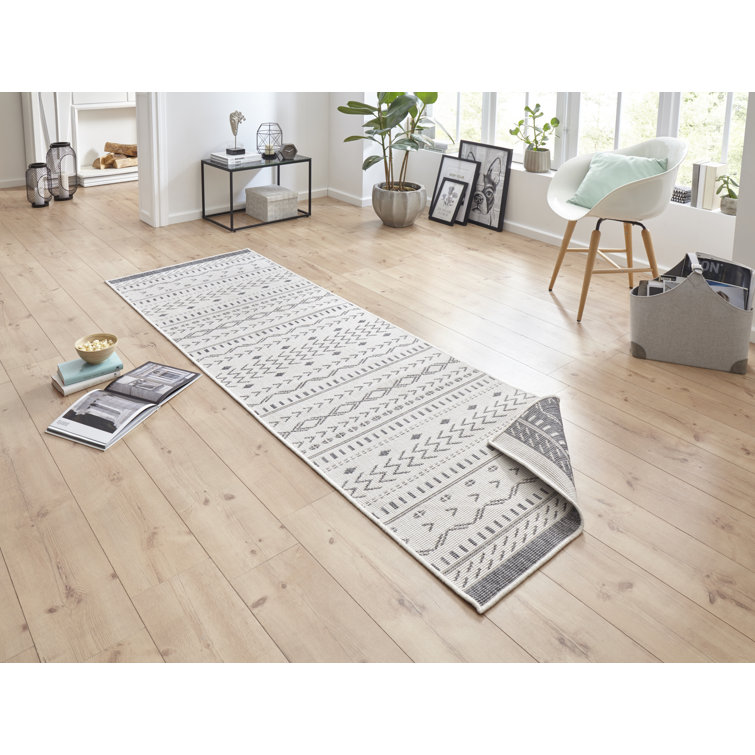 Machine Woven Indoor / Outdoor Rug