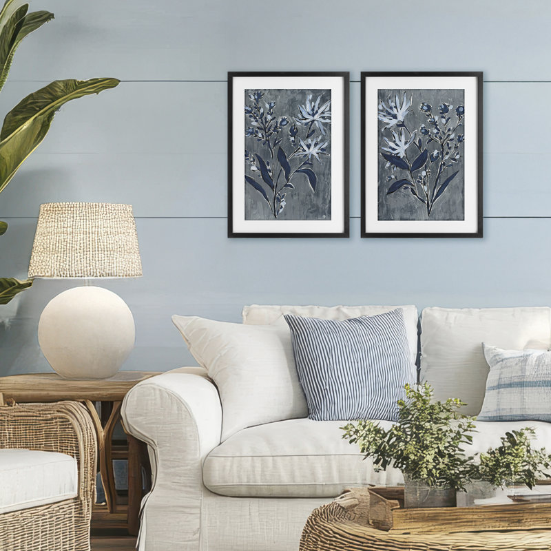 Ensemble de 2 reproductions encadrées sous-verre à motif de brindilles bleu marine, design par June Erica Vess