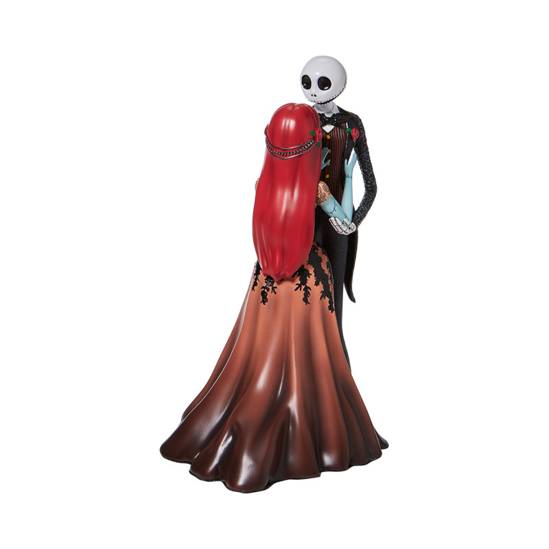 Disney Showcase Jack & Sally Couture de Force Figurine 9.5in H