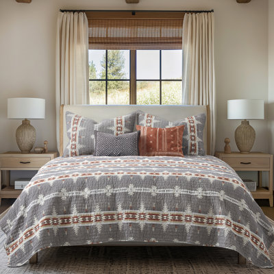 Corrales Quilt Set