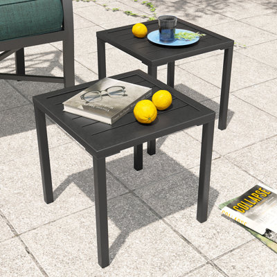 Table d'appoint carrée en aluminium