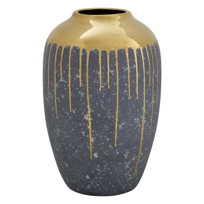 Blakes Table Vase 1