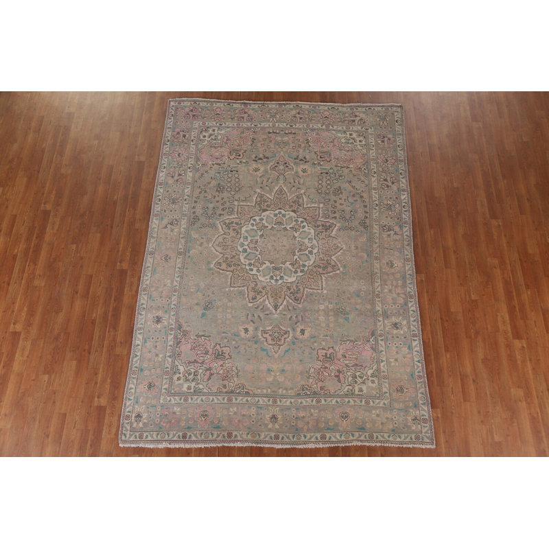 Tapis traditionnel rétro vieilli 7 x 10