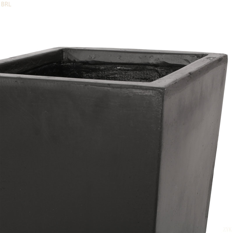 Jardinière d'extérieur moderne en pierre MGO, H 32,5 po x l 13 po x P 13 po, Noir
