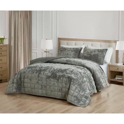 Velvet Quilt