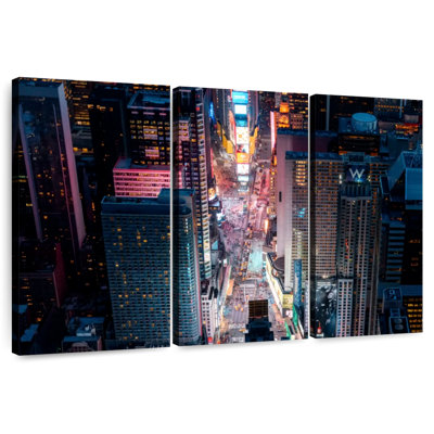 Nicci Times Square After Dark