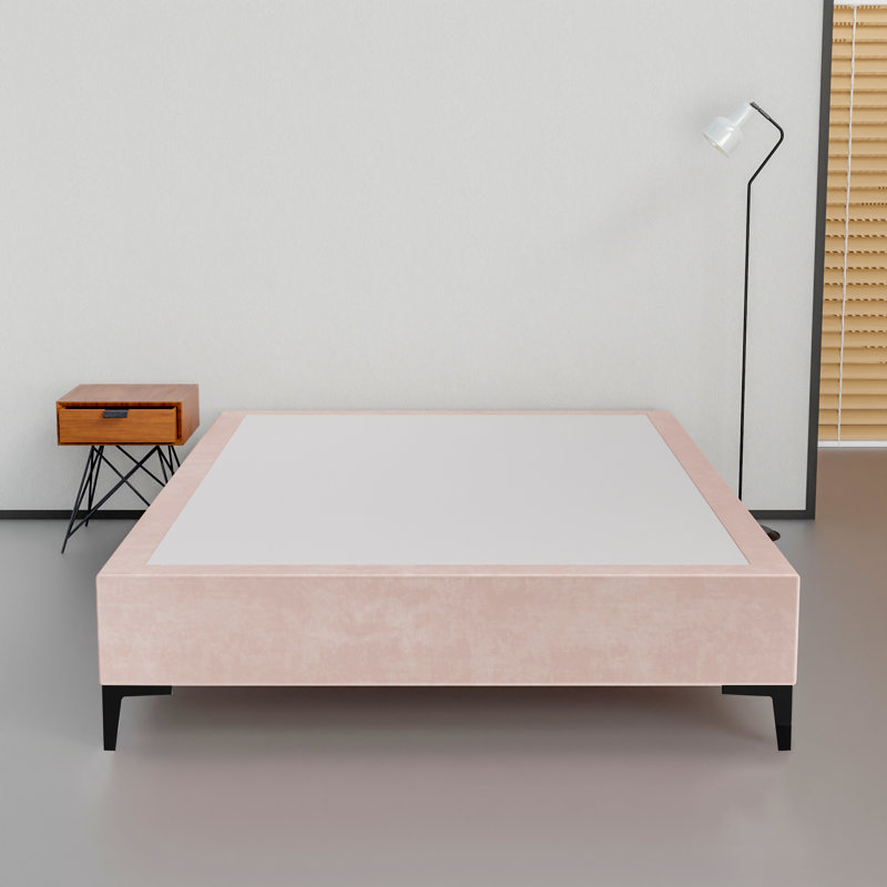 Cadre de lit / sommier en bois de qualité supérieure en velours de 15 po Makailah, durable, élégant et multicolore, Grand