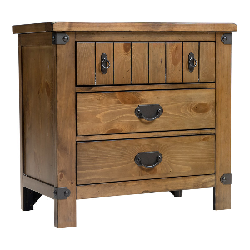 Cedartown 3-drawer Nightstand