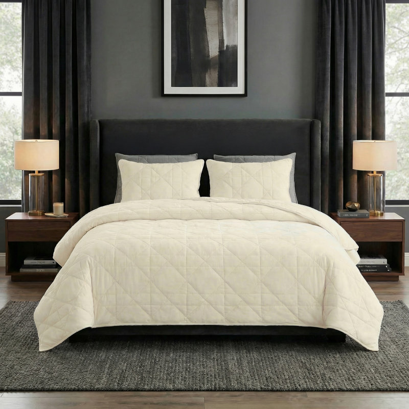 Ensemble de courtepointe Velvet, Crème, Courtepointe grand + 2 couvre-oreillers standard