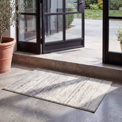 Gicu Performance Solid Colour Rug