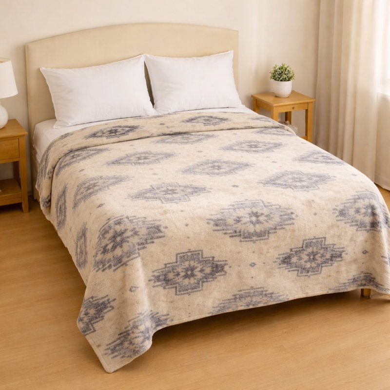 Silky Floral Plush Blanket, Korean Mink Style, Heavy 5lb Queen Blanket, Monochrome Southwestern